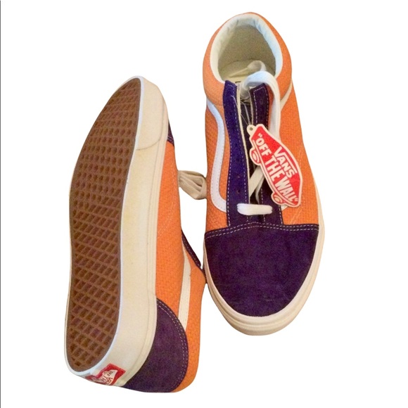 RARE VANS. NWT - Picture 3 of 5
